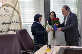 مراسم تقدیر از کادر درمان پژوهشکده سرطان معتمد