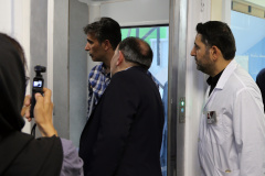 بازدید معاون سازمان برنامه و بودجه از آخرین دستاوردهای پژوهشکده سرطان معتمد