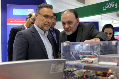 نمایشگاه گزیده‌ای از دستاوردهای شاخص علمی و فناورانه جهاددانشگاهی در سازمان برنامه و بودجه کشور (روز اول)