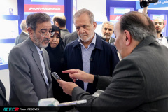 بازدید رئیس جمهور از دستاوردهای پژوهشگاه ملی سرطان جهاددانشگاهی