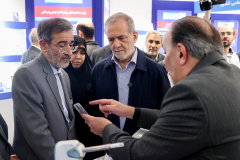 بازدید رئیس جمهور از دستاوردهای پژوهشگاه ملی سرطان جهاددانشگاهی