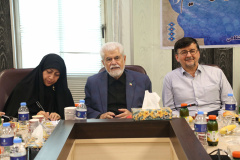 بازدید اعضای کمیسیون بهداشت و درمان مجلس از پژوهشگاه ملی سرطان