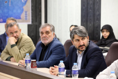 بازدید اعضای کمیسیون بهداشت و درمان مجلس از پژوهشگاه ملی سرطان