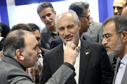 نمایشگاه گزیده‌ای از دستاوردهای شاخص علمی و فناورانه جهاددانشگاهی در سازمان برنامه و بودجه کشور (روز اول)