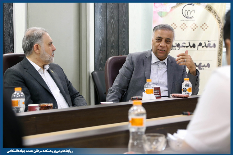 پژوهشکده معتمد جهاددانشگاهی نقطه اطمینان‌بخش بیماران و خانواده‌هاست