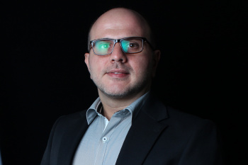 رییس پژوهشکده سرطان معتمد جهاد دانشگاهی طی حکمی دکتر احمد فضیلت را به مدت یک سال به سمت مدیر روابط بین الملل پژوهشکده منصوب کرد